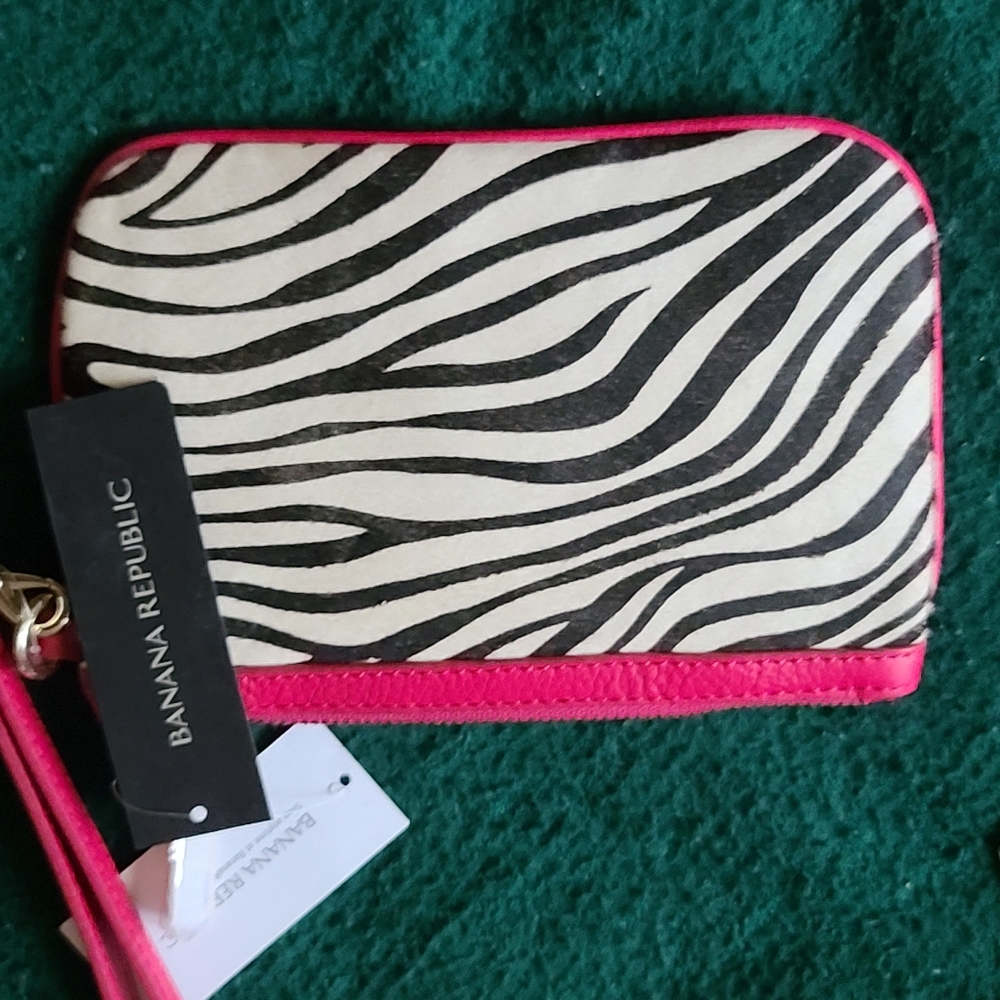 Purses - Picture 7 of 7